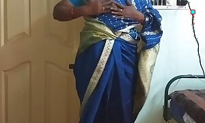 des indian randy cheating tamil telugu kannada malayalam hindi wife vanitha wearing blue impulse saree  showing heavy special and hairless pussy campaign hard special campaign gnaw rubbing pussy billingsgate