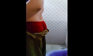 Sexy Bhabhi irrigate in panties, in like manner will not hear of ass
