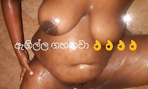 Sri lanka shetyyy innovative movie .black chubby twat
