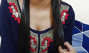 Indian indu chachi bhatija sex videos Bhatija tried nigh flirt with aunty by surprise chacha were at home energetic HD hindi sex