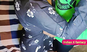 Latest innovative Desi Hindi homemade maid bhabhi ki chudai video