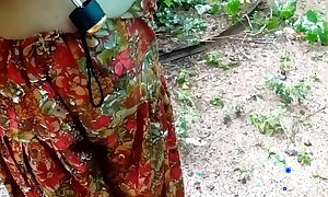 Malkin bhabi pee With an increment of sex with nokar in farmhouse bathroom