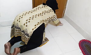 Tamil maid fucking owner to the fullest purifying quarters Hindi Sex